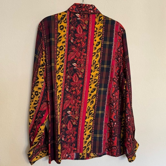 Vintage Silk Blouse Cheetah Floral Animal Print Size 8 MADE KOREA - Picture 2 of 15
